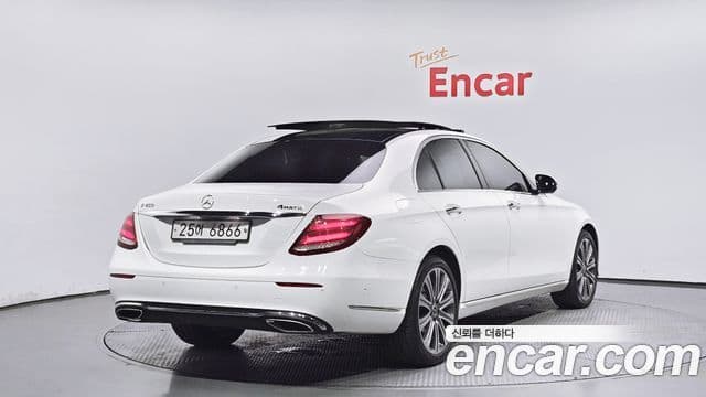 Mercedes-Benz E-Class W213 2
