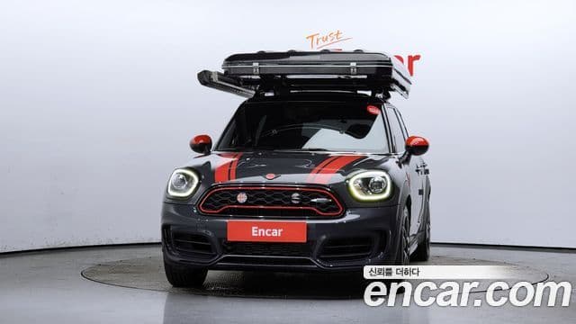 MINI Cooper S Countryman 2