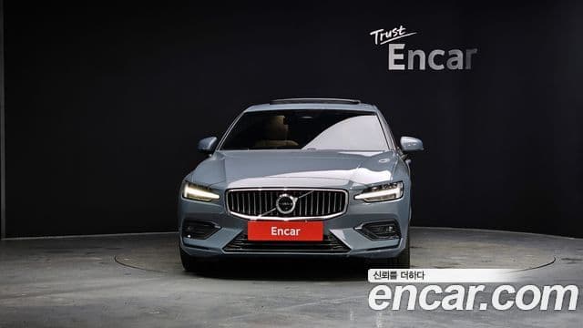 Volvo S60 3rd Gen 3