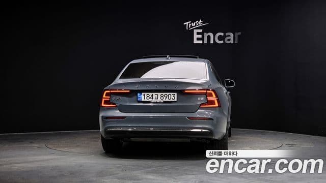 Volvo S60 3rd Gen 4