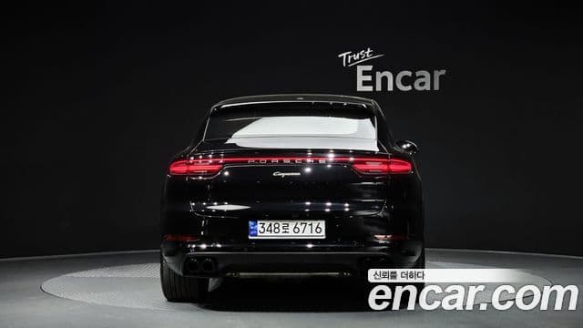 Porsche Cayenne (PO536) 3