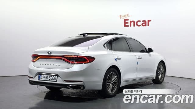 Hyundai Grandeur IG 2