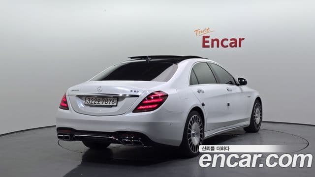 Mercedes-Benz S-Class W222 2