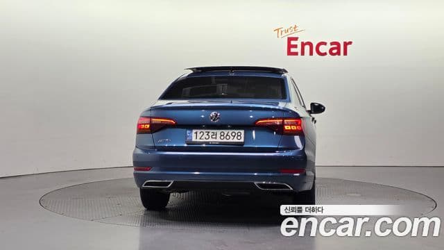 Volkswagen Jetta 7th Gen 3