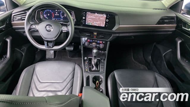 Volkswagen Jetta 7th Gen 4