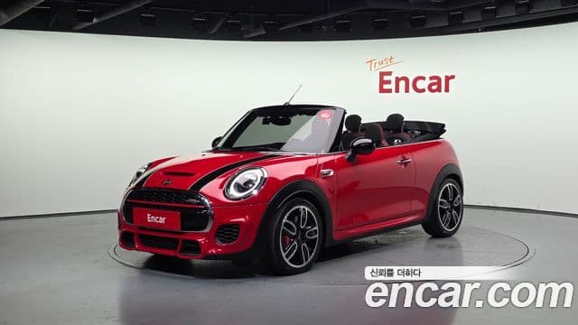 MINI Cooper S Convertible 1