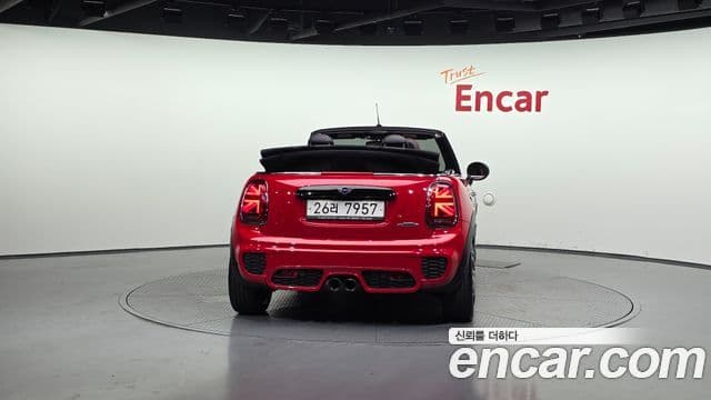 MINI Cooper S Convertible 4