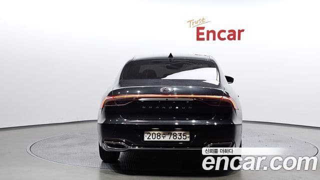 Hyundai The New Grandeur IG 4