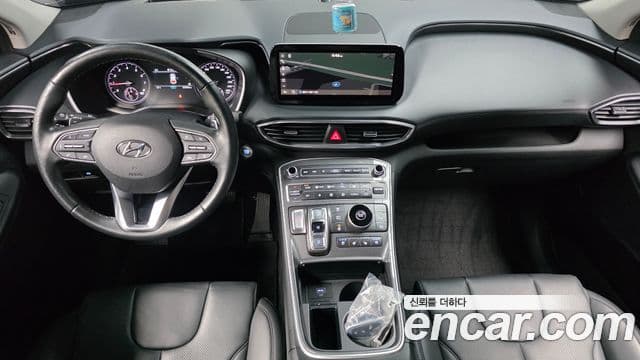 Hyundai The New Santa Fe 4