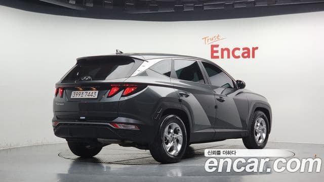 Hyundai Tucson (NX4) 2