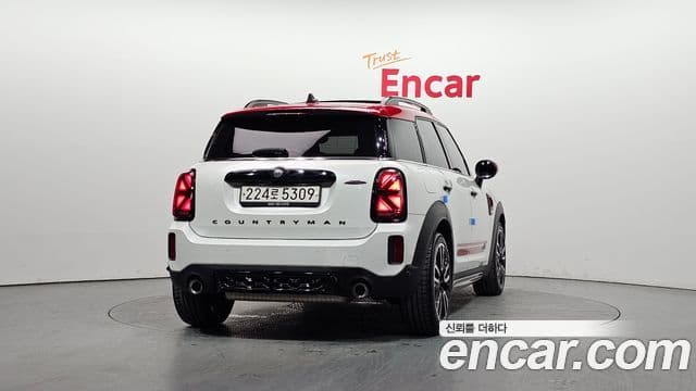 MINI Cooper S Countryman 4