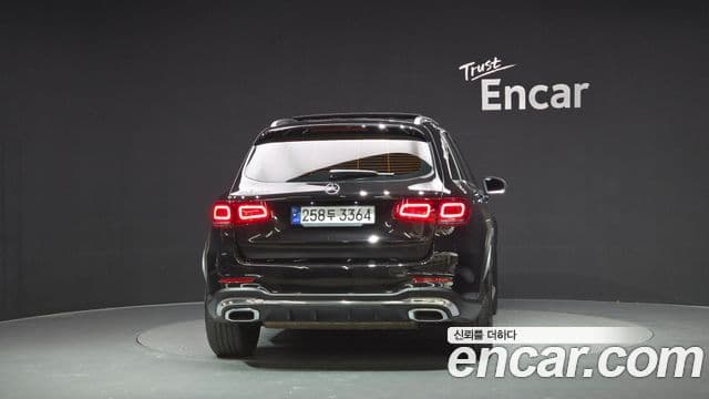 Mercedes-Benz GLC-Class X253 4