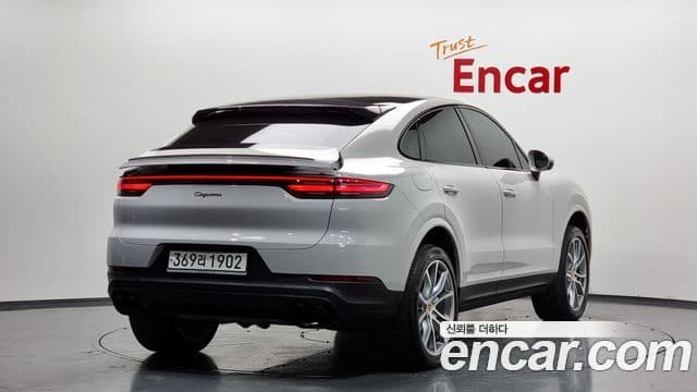 Porsche Cayenne (PO536) 2