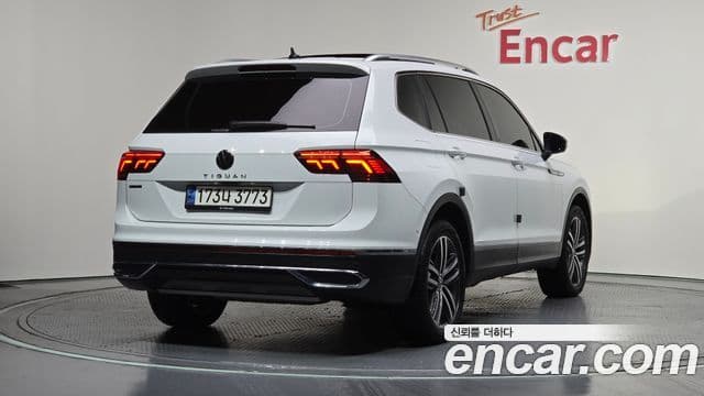Volkswagen Tiguan Allspace 2