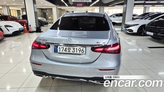 Mercedes-Benz E-Class W213 3
