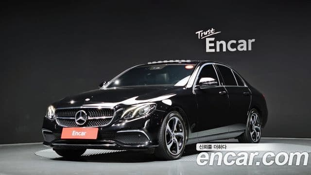 Mercedes-Benz E-Class W213 1