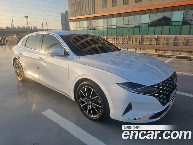 Hyundai The New Grandeur IG 2