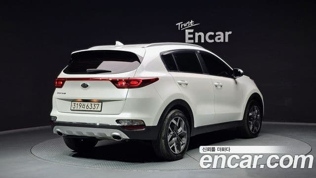 Kia Sportage The Bold 2