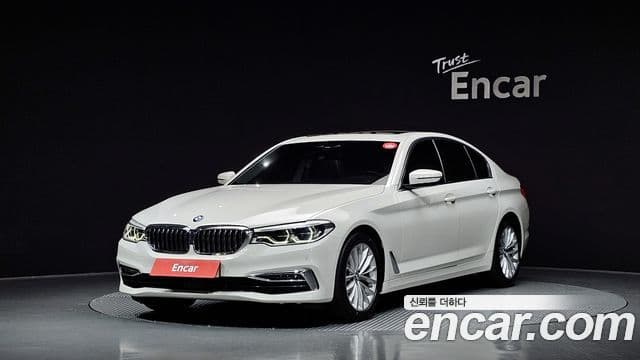 BMW 5 Series (G30)