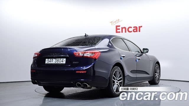 Maserati Ghibli 2