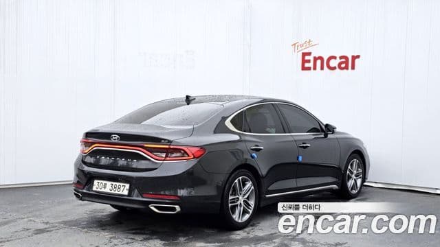Hyundai Grandeur IG 2