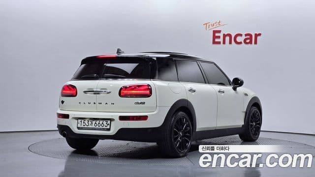 MINI Cooper Clubman 2