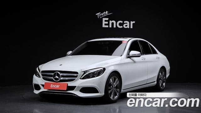 Mercedes-Benz C-Class W205 1