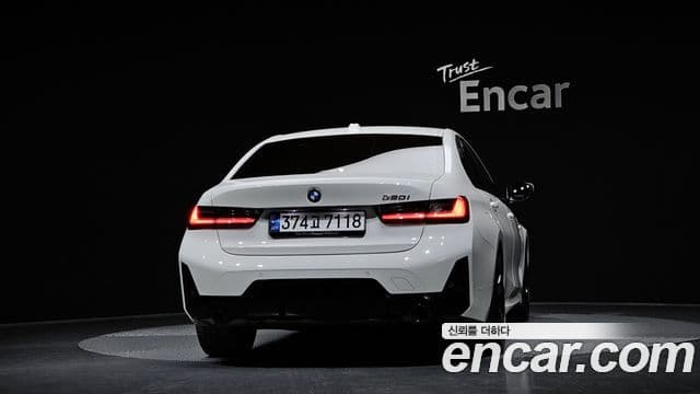 BMW 3 Series (G20) 3