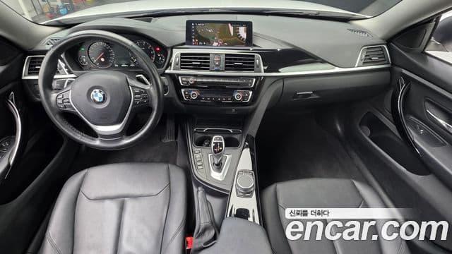 BMW 4 Series (F32) 4