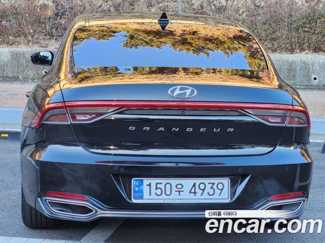 Hyundai The New Grandeur IG 4