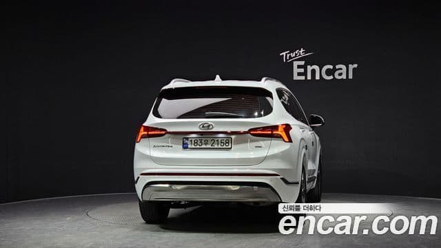 Hyundai The New Santa Fe 4