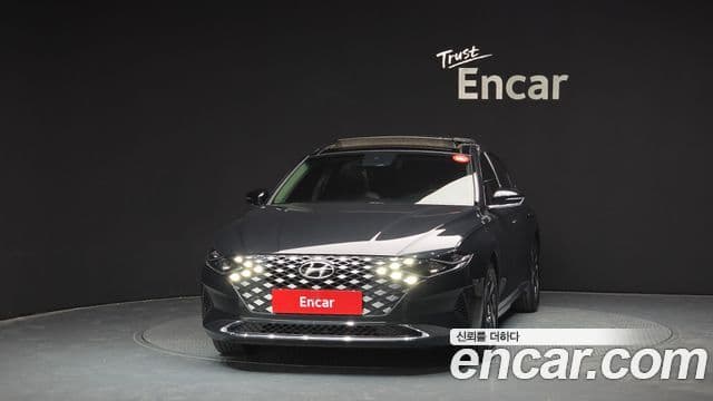 Hyundai The New Grandeur IG Hybrid 3