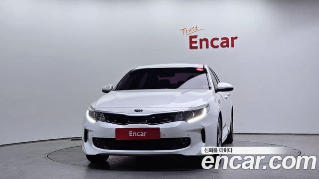 Kia K5 Hybrid 2nd Gen 2