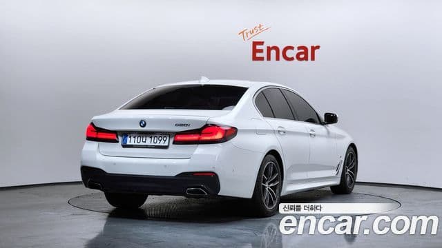 BMW 5 Series (G30) 2