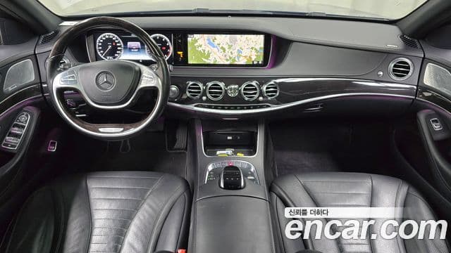 Mercedes-Benz S-Class W222 4