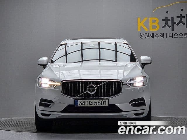 Volvo XC60 2nd Gen 2