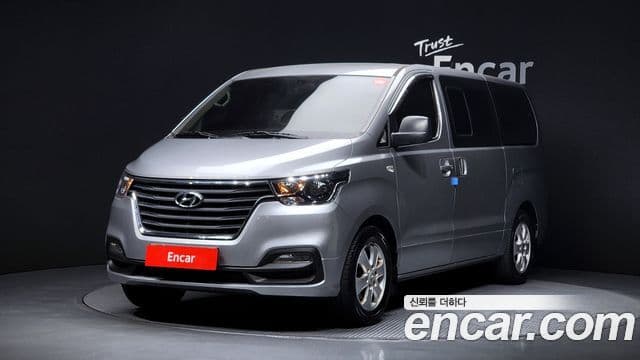 Hyundai The New Grand Starex 1