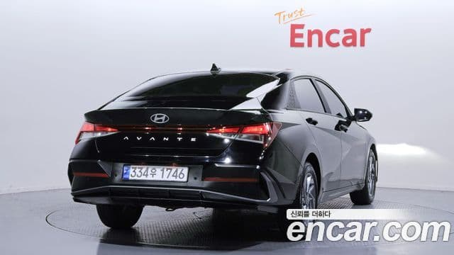 Hyundai The New Avante (CN7) 2