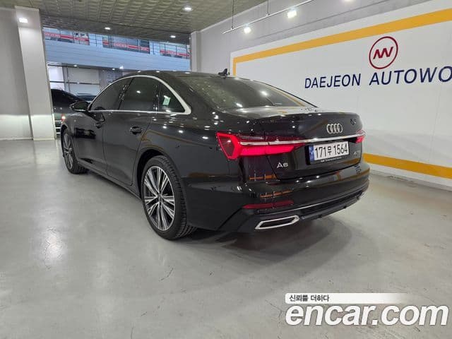 Audi A6 (C8) 2