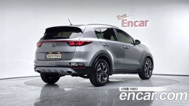 Kia Sportage The Bold 2