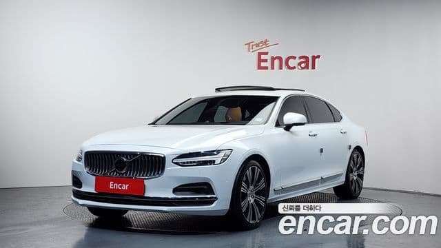 Volvo S90 1