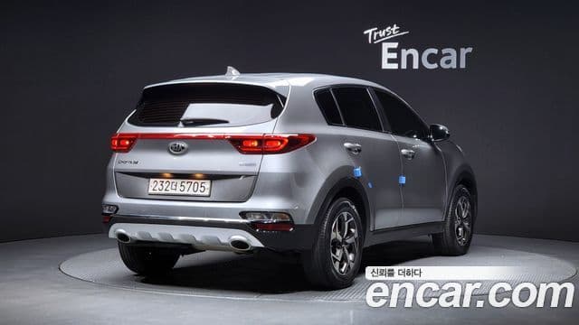 Kia Sportage The Bold 2