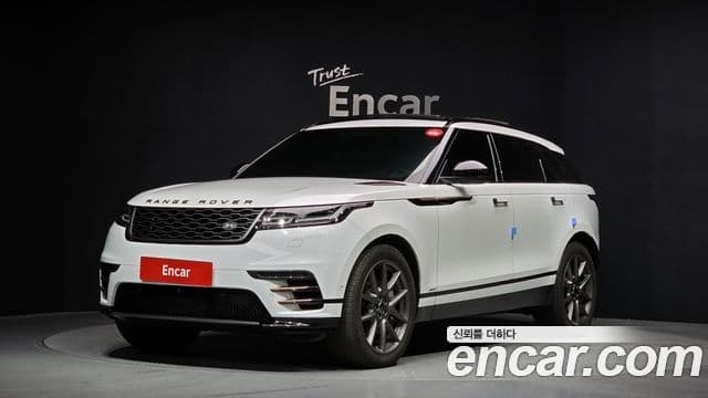 Land Rover Range Rover Velar 1