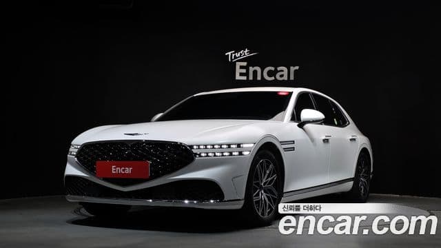 Genesis G90 (RS4) — 1