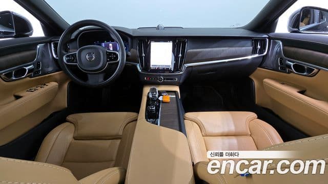 Volvo S90 4