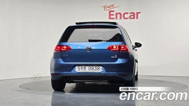 Volkswagen Golf 7th Gen 4