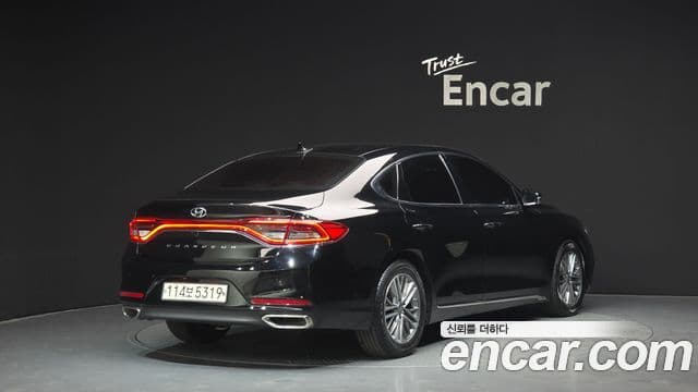 Hyundai Grandeur IG 2