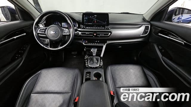 Kia Seltos 4