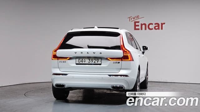 Volvo XC60 2nd Gen 4