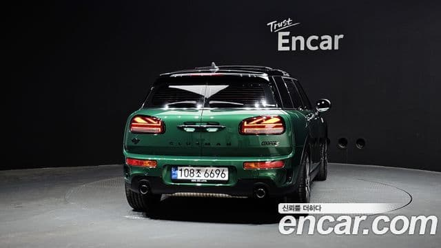 MINI Cooper S Clubman 4